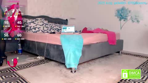 Nylon queen  genuine model who bring pantyhose on chaturbate for first time   the others just copy my room for money  online show from 02/22/25, 06:28