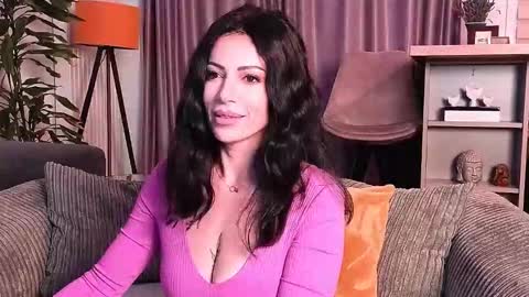 MayaCroft online show from 10/05/25, 05:00