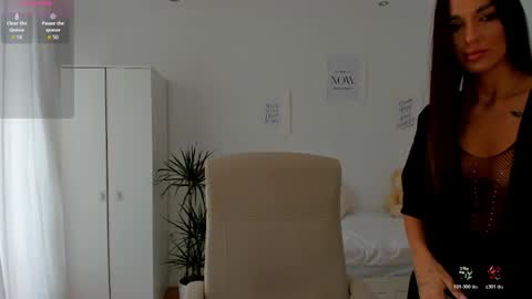 bubbledoll7 online show from 04/01/26, 08:15