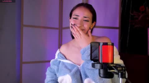 Snapshot of bubblewhite_ chatting on 01/11/25, 02:25 BubbleJereth online show from 01/11/25, 02:25