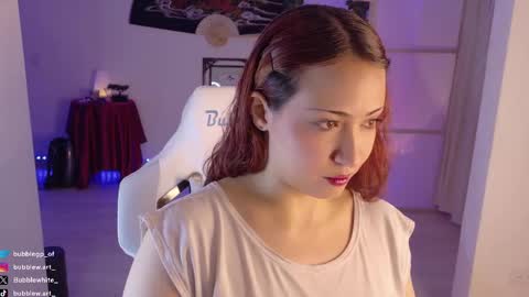 Snapshot of bubblewhite_ chatting on 09/10/25, 01:49 BubbleJereth online show from 09/10/25, 01:49