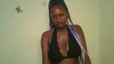 Bobbie online show from 01/12/26, 02:22