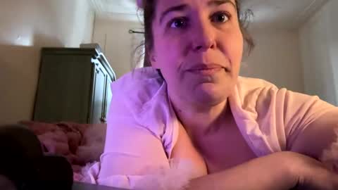 Snapshot of bubblya chatting on 02/17/26, 05:41 bubblya online show from 02/17/26, 05:41