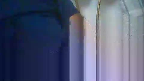 Snapshot of bublachut chatting on 12/22/24, 01:45 suzie2rogers online show from 12/22/24, 01:45