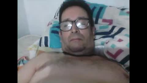 Snapshot of buchs32 chatting on 09/23/25, 05:10 buchs32 online show from 09/23/25, 05:10