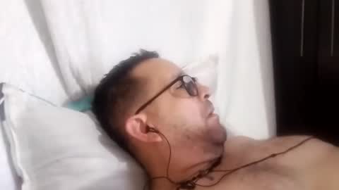 buchs32 online show from 10/23/25, 05:40