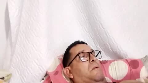 buchs32 online show from 12/20/25, 05:03