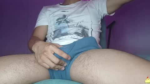 Snapshot of buckbigdick chatting on 01/20/25, 10:18 buckbigdick online show from 01/20/25, 10:18