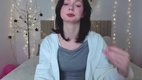 Leona online show from 01/10/26, 07:21