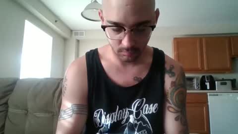 Bud42o online show from 10/05/25, 02:04