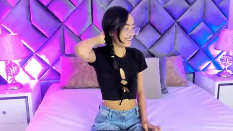 Snapshot of buda_and_cataleya_ chatting on 02/06/26, 03:04 Buda y Cataleya online show from 02/06/26, 03:04