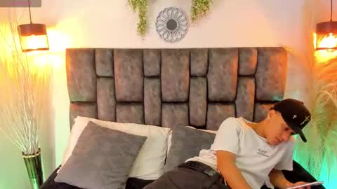 buda cataleya online show from 03/25/26, 11:27