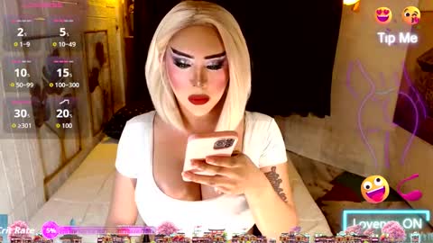 Lucienne online show from 01/10/26, 12:40