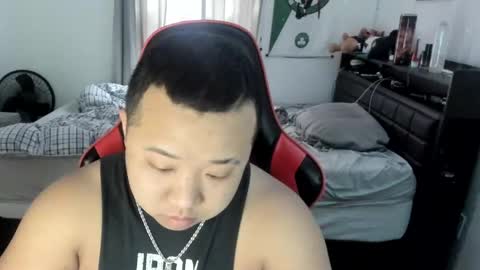 buffsexyman24 online show from 02/23/25, 02:04