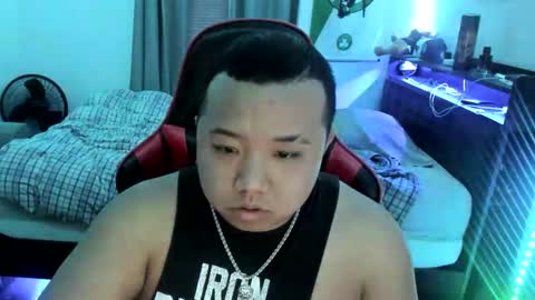 buffsexyman24 online show from 02/24/25, 11:52