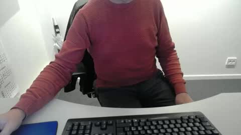 buggemann online show from 11/17/25, 04:07