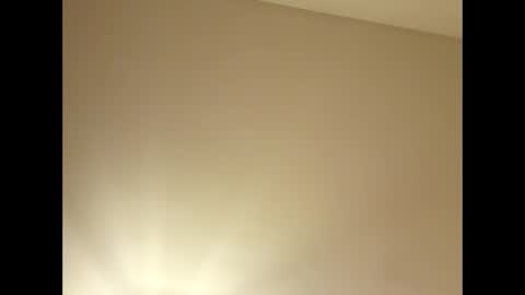 Snapshot of buiderlad25 chatting on 02/11/25, 05:58 buiderlad25 online show from 02/11/25, 05:58