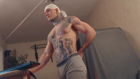 Dmitriy  online show from 02/03/25, 08:13