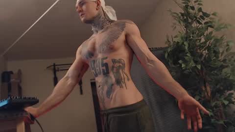 Dmitriy  online show from 02/11/25, 04:01