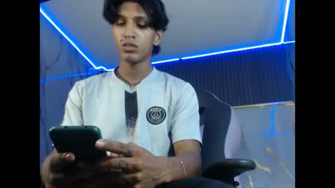 bull_cam online show from 09/16/25, 06:53