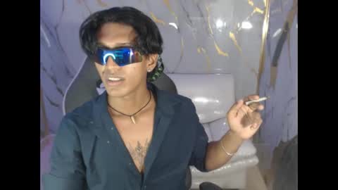 bull_cam online show from 10/01/25, 05:41