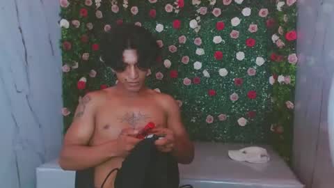 bull_cam online show from 11/10/25, 08:19