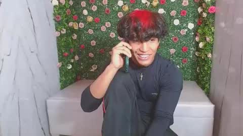 bull_cam online show from 12/21/25, 06:48