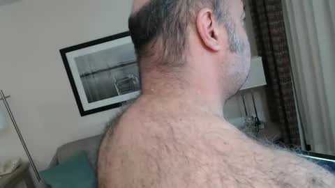 Snapshot of bullmusclejoe chatting on 10/27/25, 12:26 BullMuscleJoe online show from 10/27/25, 12:26