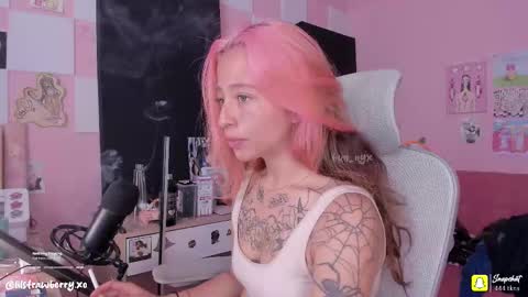 Snapshot of bun_nyx chatting on 09/27/25, 06:02 online show from 09/27/25, 06:02