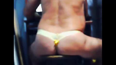 Snapshot of bundalisagulosa chatting on 10/28/25, 11:47 bundalisagulosa online show from 10/28/25, 11:47