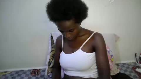 bunny_bliss1 online show from 03/22/26, 12:47