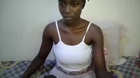 bunny_bliss1 online show from 03/27/26, 10:37