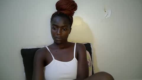 bunny_bliss1 online show from 04/16/26, 06:30