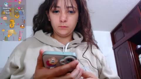 bunny_chloe online show from 12/17/25, 01:22