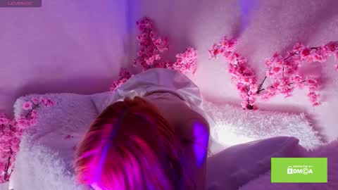 Kira online show from 02/05/26, 02:33