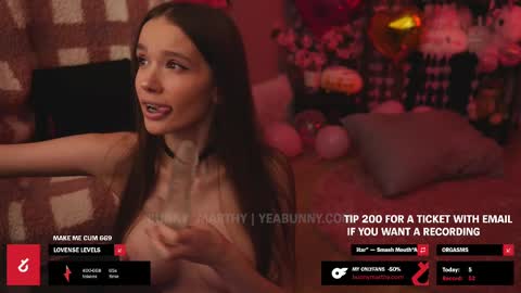 Maddie    Next stream  online show from 02/14/25, 06:51