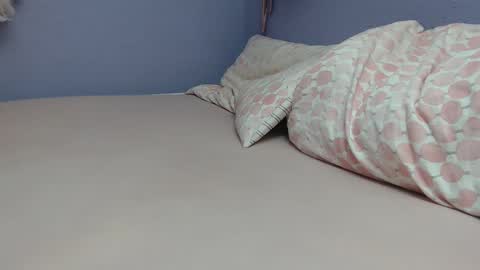 Snapshot of bunny_nextdoor chatting on 02/03/25, 12:15 Bunny Miss me Online every day here - online show from 02/03/25, 12:15