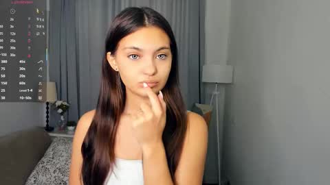 Snapshot of bunny_nova chatting on 09/19/25, 09:00 Aria online show from 09/19/25, 09:00