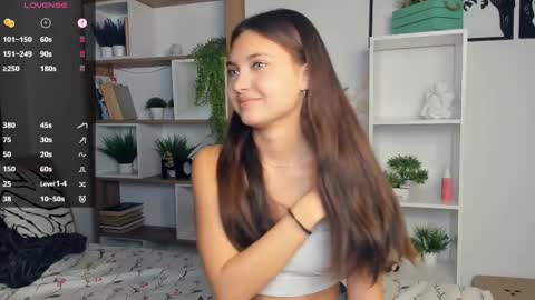 Snapshot of bunny_nova chatting on 10/08/25, 09:07 Aria online show from 10/08/25, 09:07