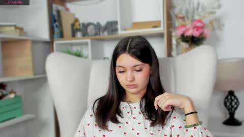 Aria online show from 04/08/26, 07:08