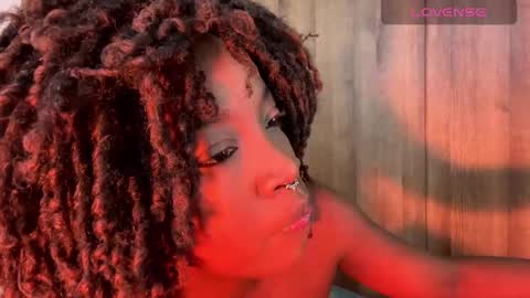 Isa online show from 11/06/25, 02:56