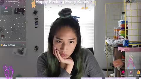 Tokki  bunny  online show from 12/09/24, 07:29