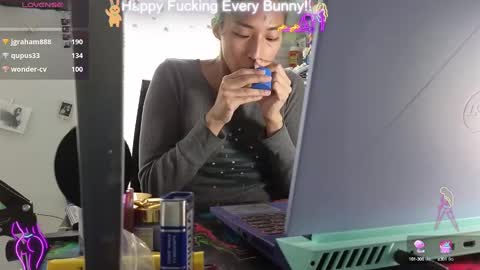 Tokki  bunny  online show from 01/10/25, 07:00