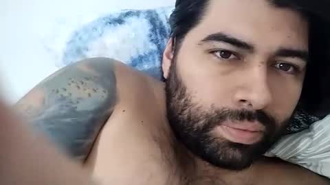 Snapshot of bunnychocolatte151671 chatting on 11/26/25, 06:09 bunnychocolatte69 online show from 11/26/25, 06:09