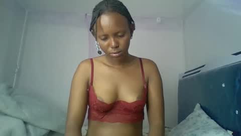 bunnydiva_ online show from 05/27/26, 02:41