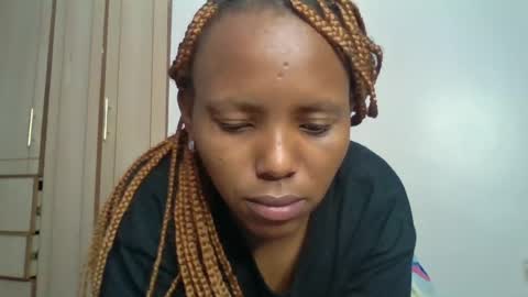 bunnydiva_ online show from 07/16/26, 06:30
