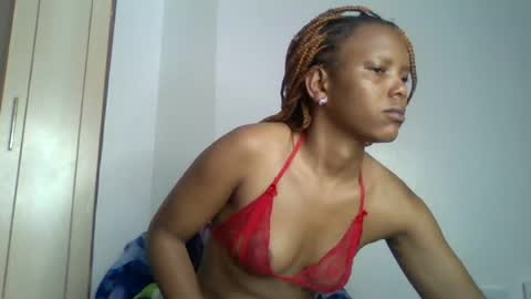 bunnydiva_ online show from 07/18/26, 03:33