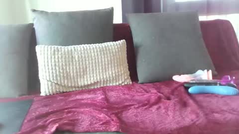 Snapshot of bunnyfox420 chatting on 10/17/25, 01:57 bunnyfox420 online show from 10/17/25, 01:57