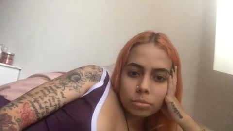 bunnylove_07 online show from 12/14/25, 06:45