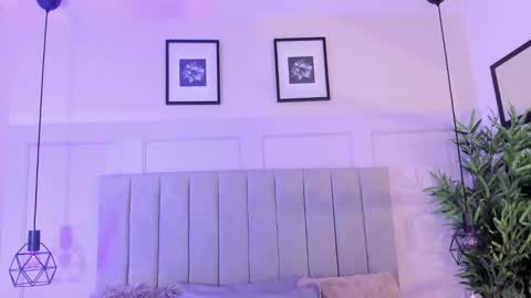 Snapshot of bunnypeachyy chatting on 10/21/25, 12:39 online show from 10/21/25, 12:39